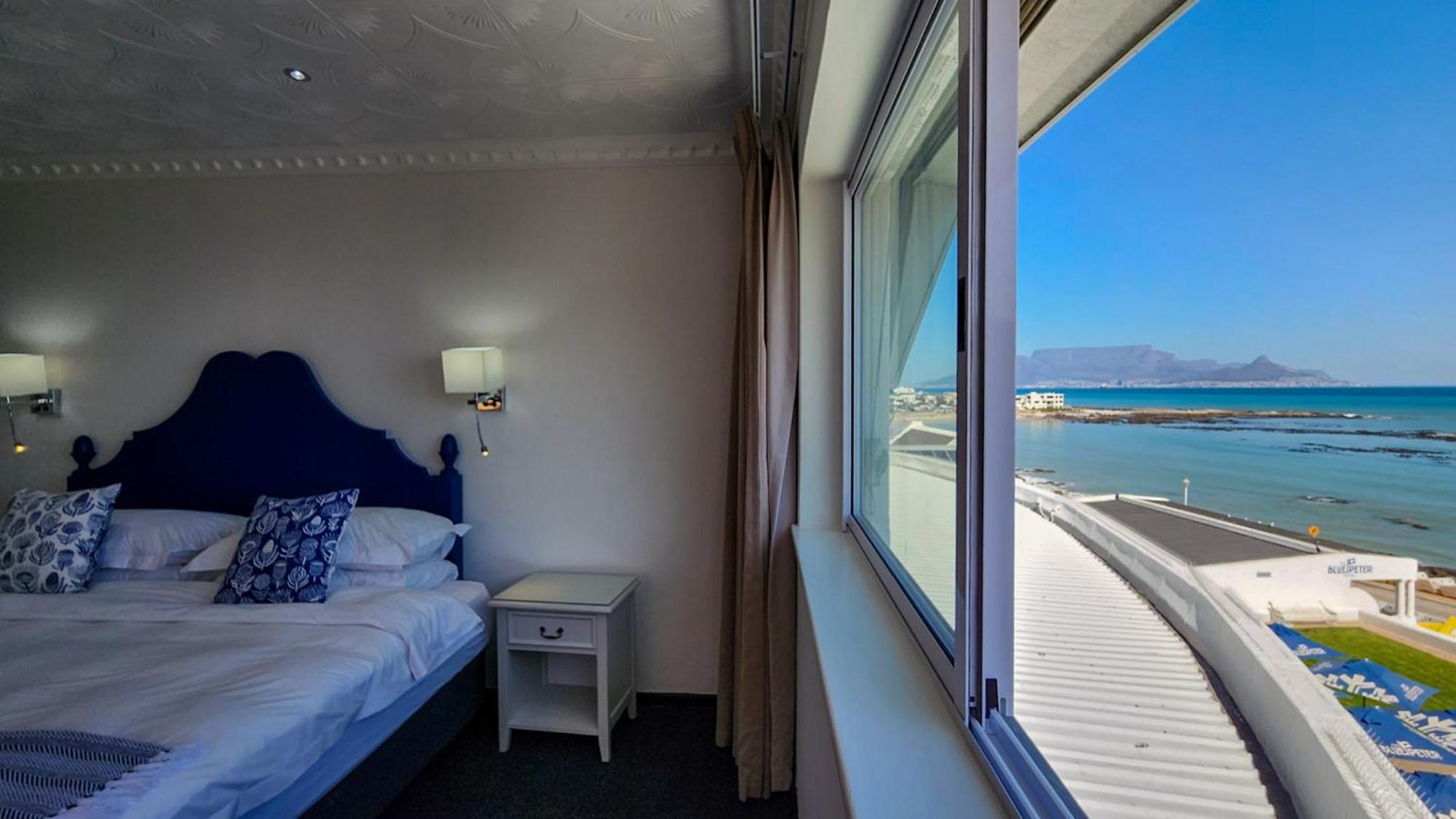 The Blue Peter Hotel Bloubergstrand Exterior photo